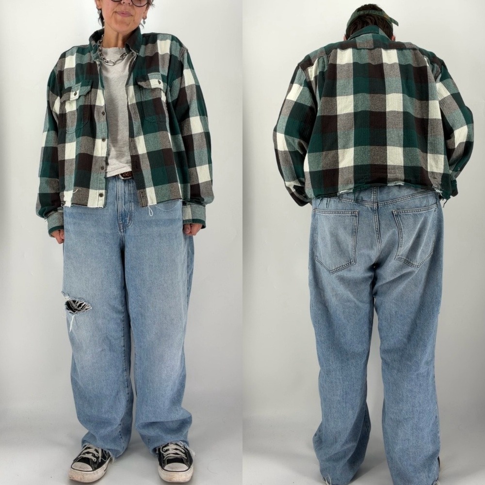 Vintage Faded Glory boxy crop flannel mens 2XL plus size chore barn work shirt